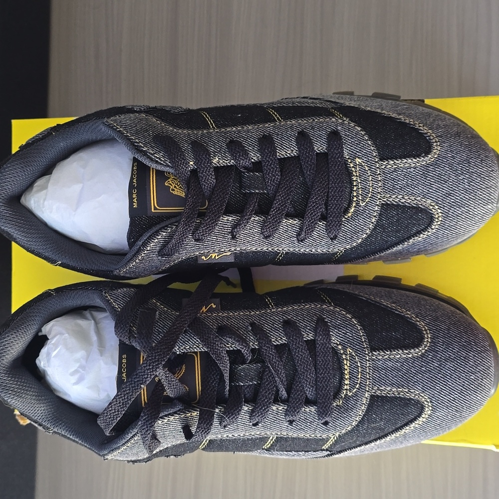 Marc Jacobs Sneakers - Picture 4 of 4